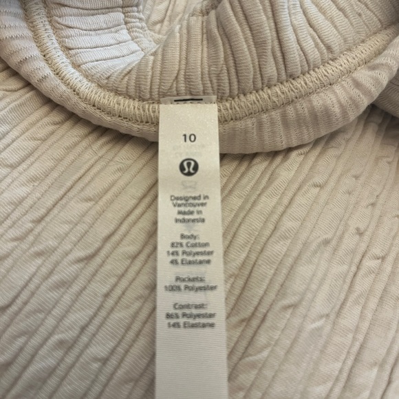 LULULEMON NEW Capri Stretch Wide Leg Ribbed Straight Leg Super-High-Rise Crop - Picture 13 of 16